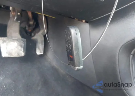 2016 Chrysler 200 Limited z USA, uszkodzony, nr VIN 1C3CCCAB1GN131736